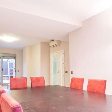 Impresionante Apartamento De 4 Dormitorios 3 Banos Y 2 Plazas De Garaje Мадрид Екстериор снимка