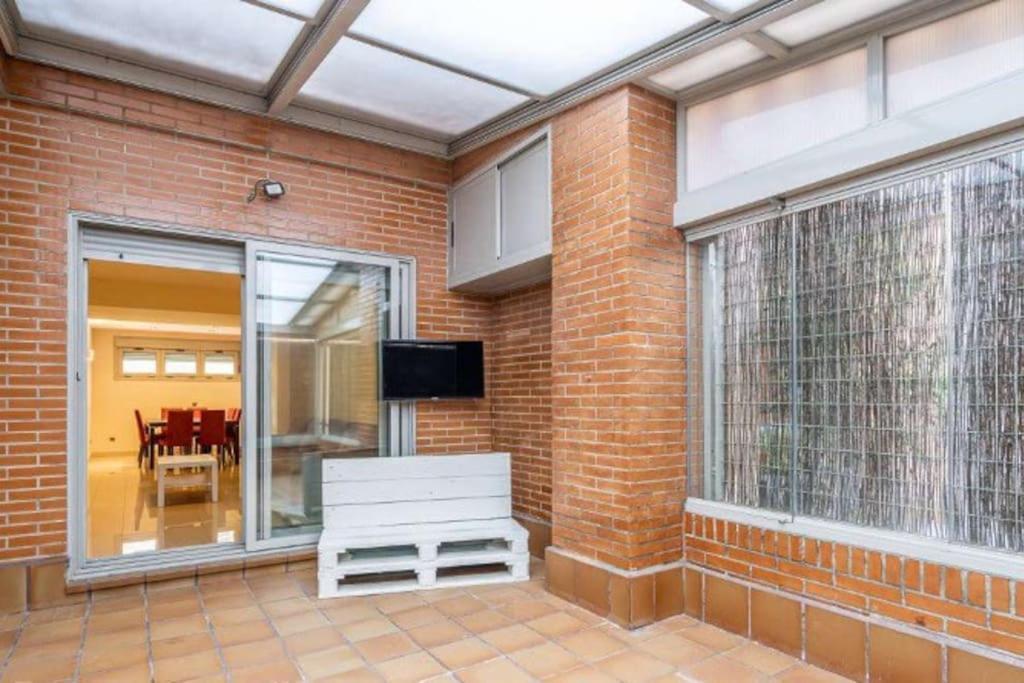 Impresionante Apartamento De 4 Dormitorios 3 Banos Y 2 Plazas De Garaje Мадрид Екстериор снимка